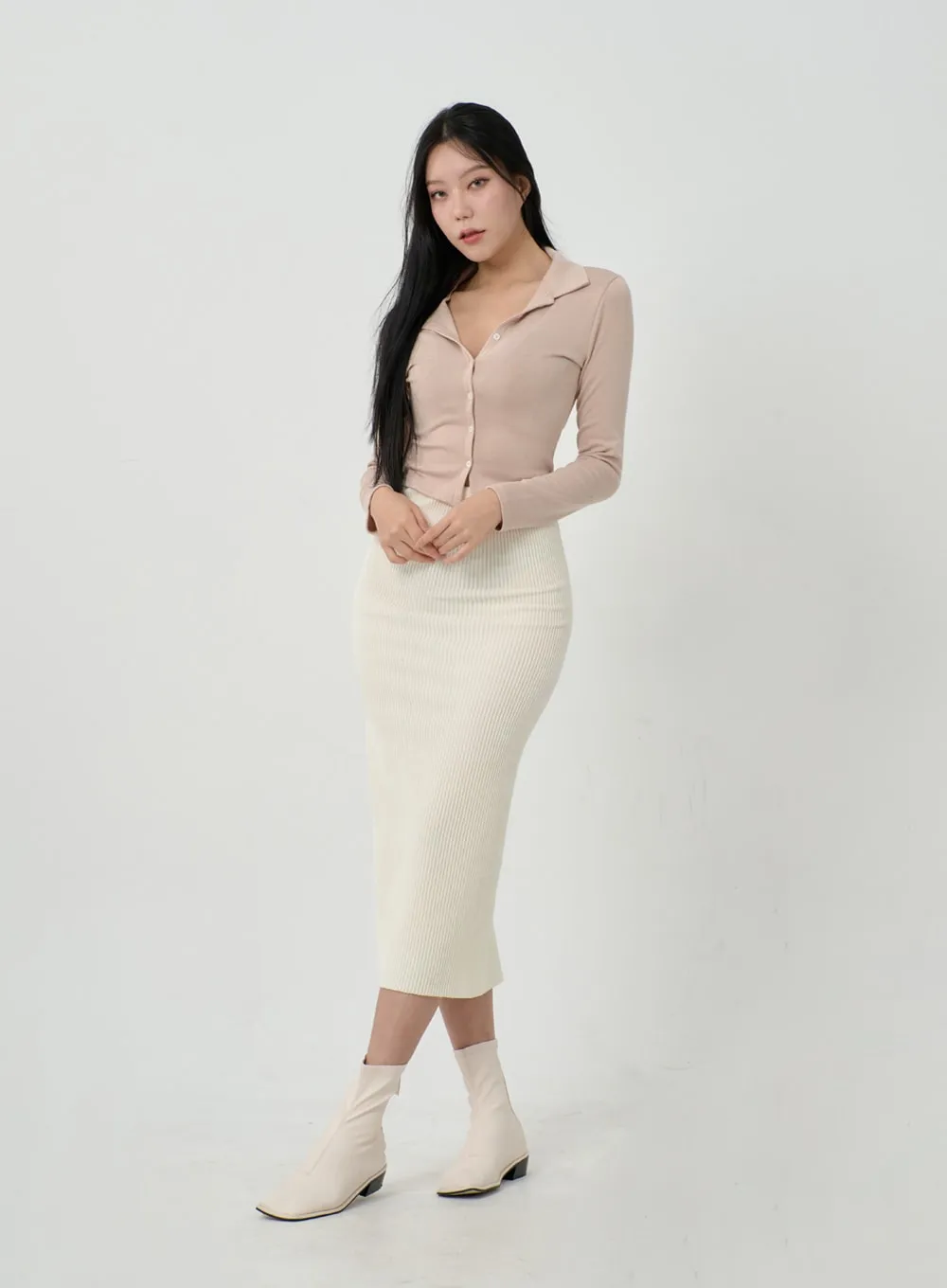 Back Slit Ribbed knit Maxi Skirt ID22