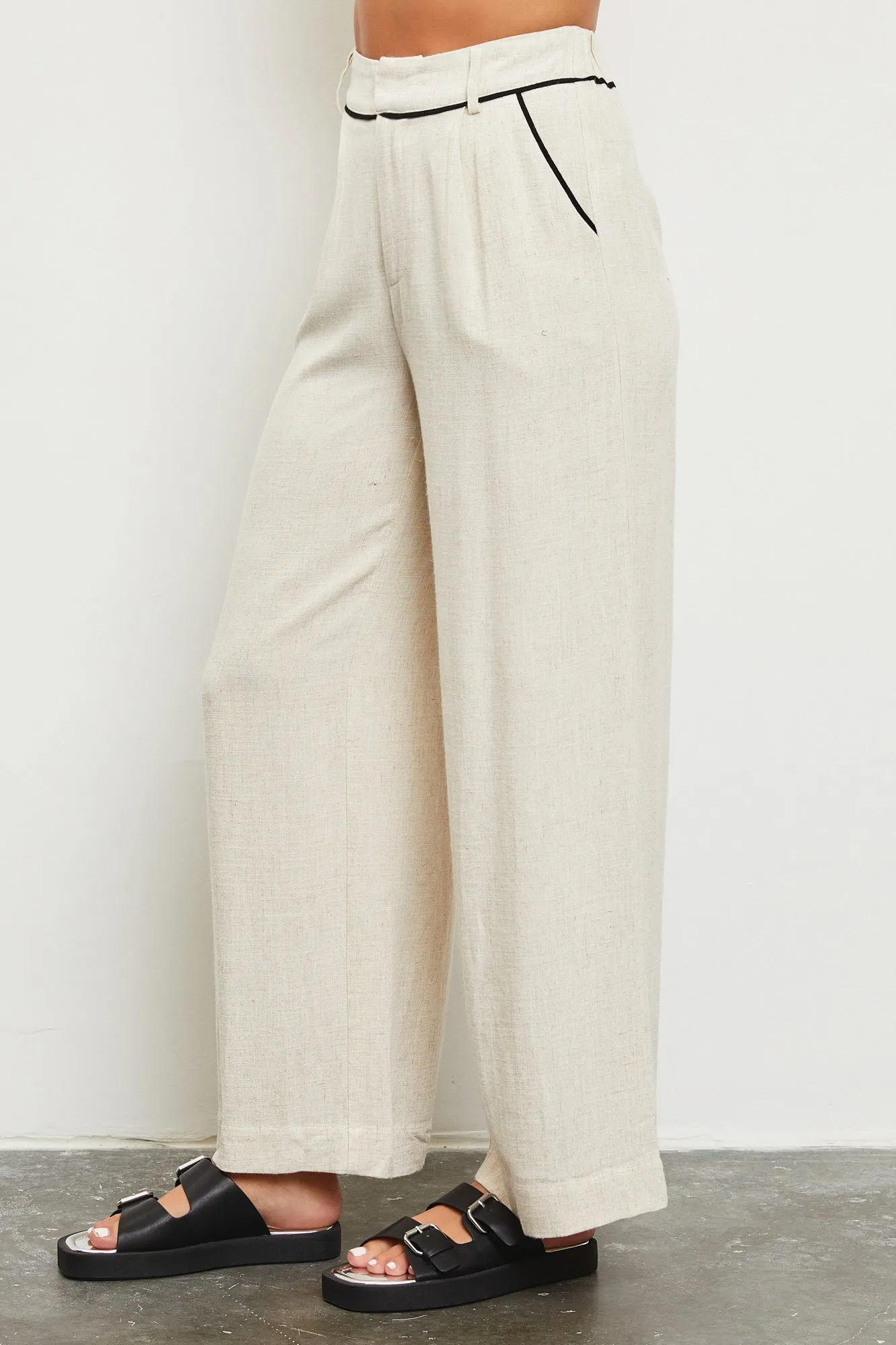 Contrast Piping Straight Pants