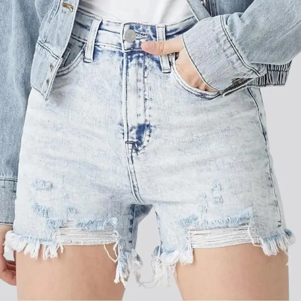 Frayed-hem ice-wash denim shorts for women