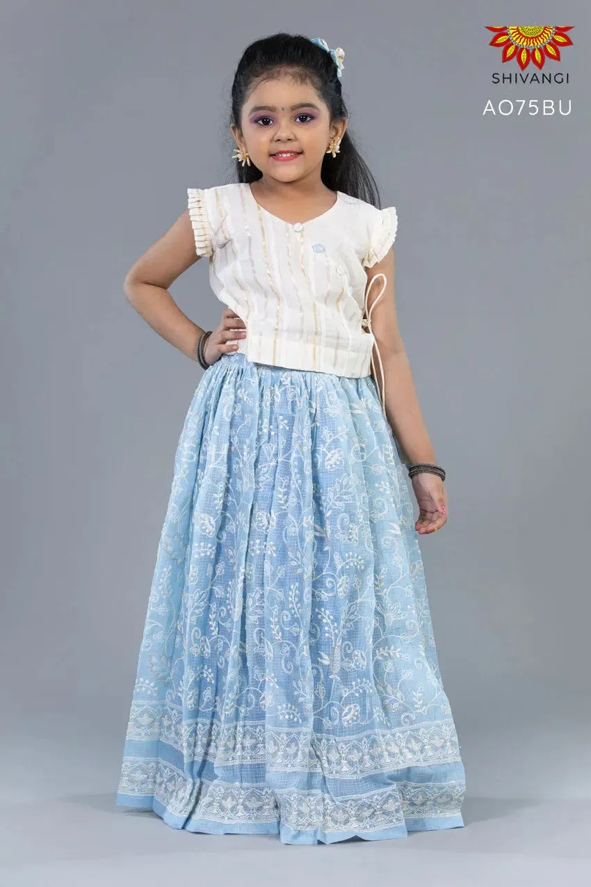 Girls Half-White Kota Creeper pattu  Pavadai