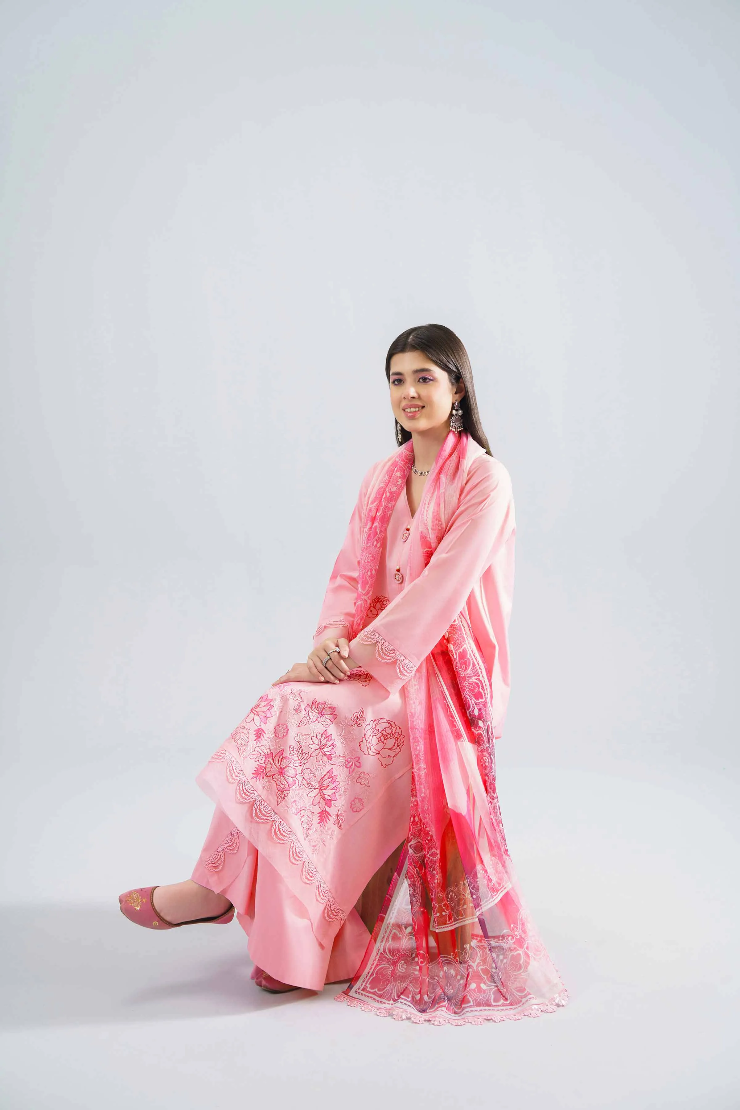 Nishat Linen Spring/Summer Lawn – 3 Piece - Embroidered Suit - 42401648