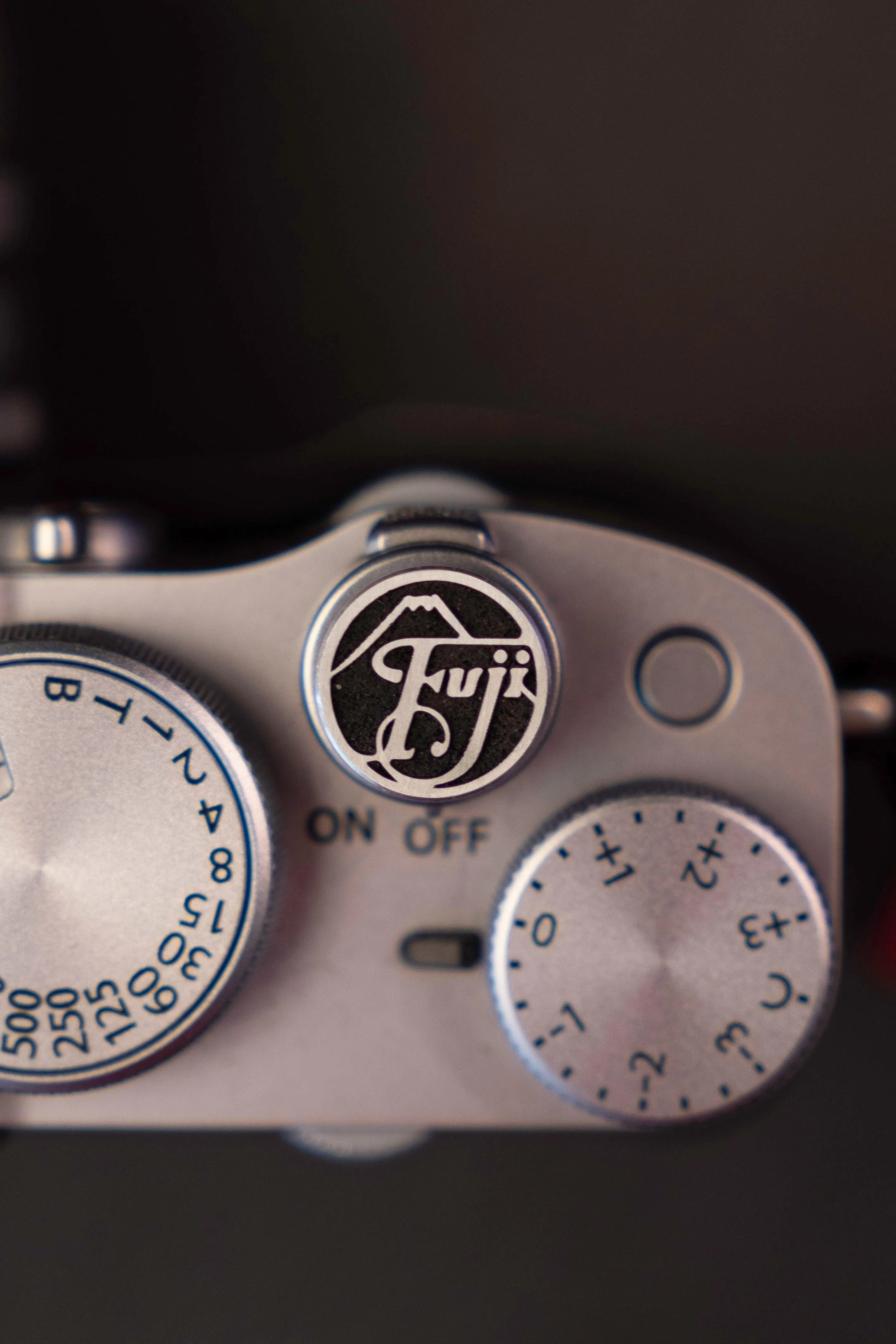 Silver  Fuji Soft Release Button