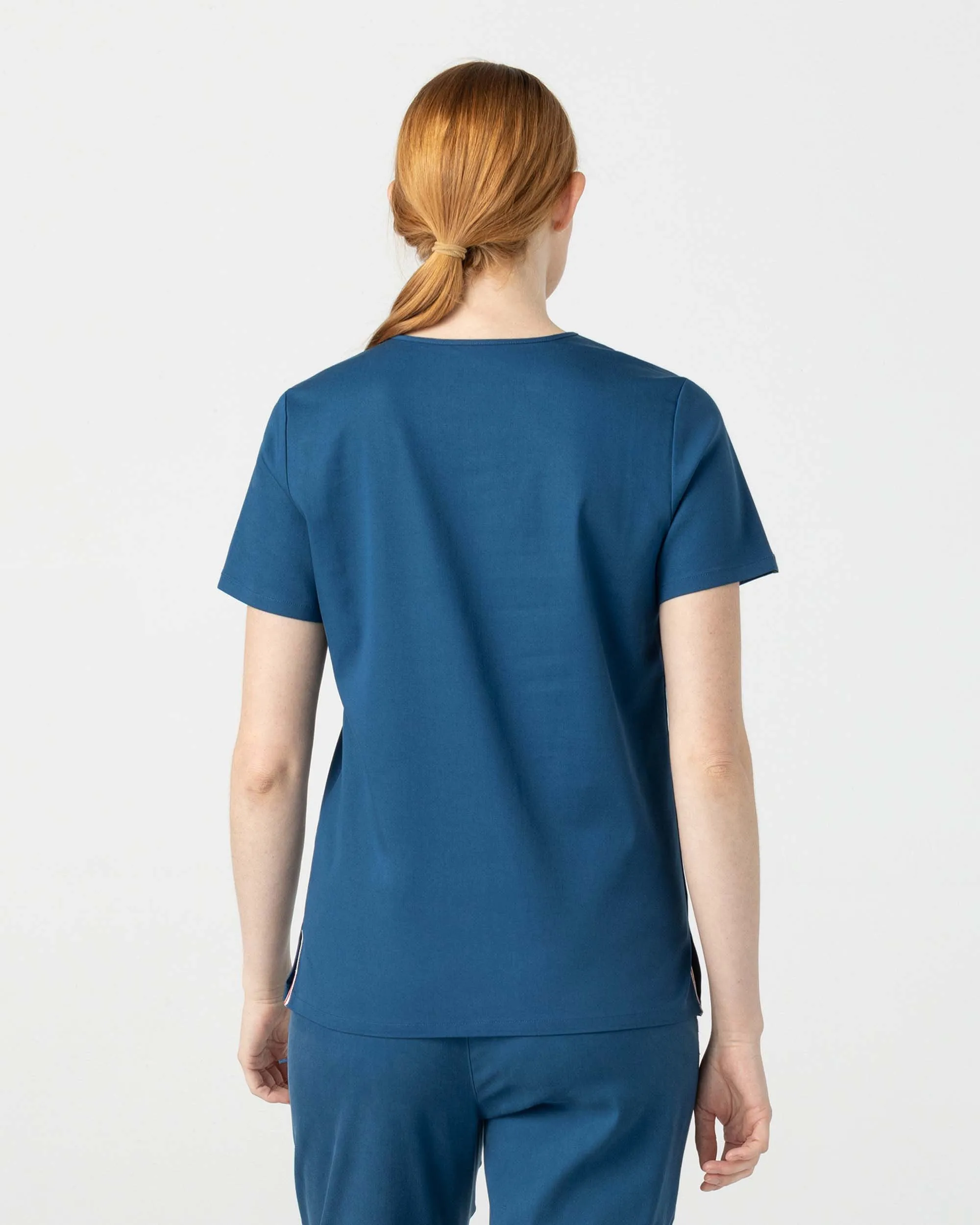 TENCEL™ Sal‎ ‎ Essential Scrub Top