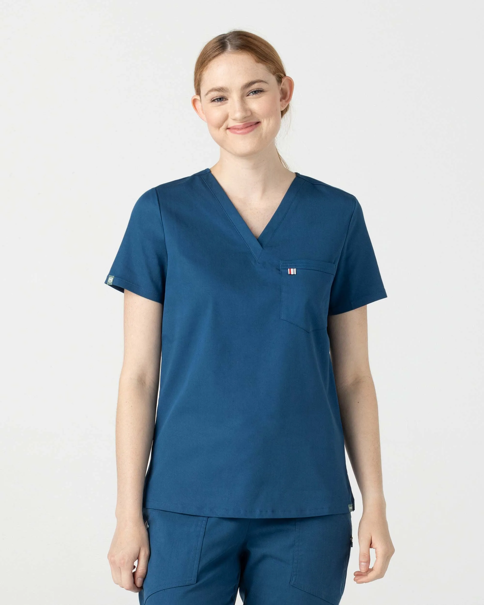 TENCEL™ Sal‎ ‎ Essential Scrub Top