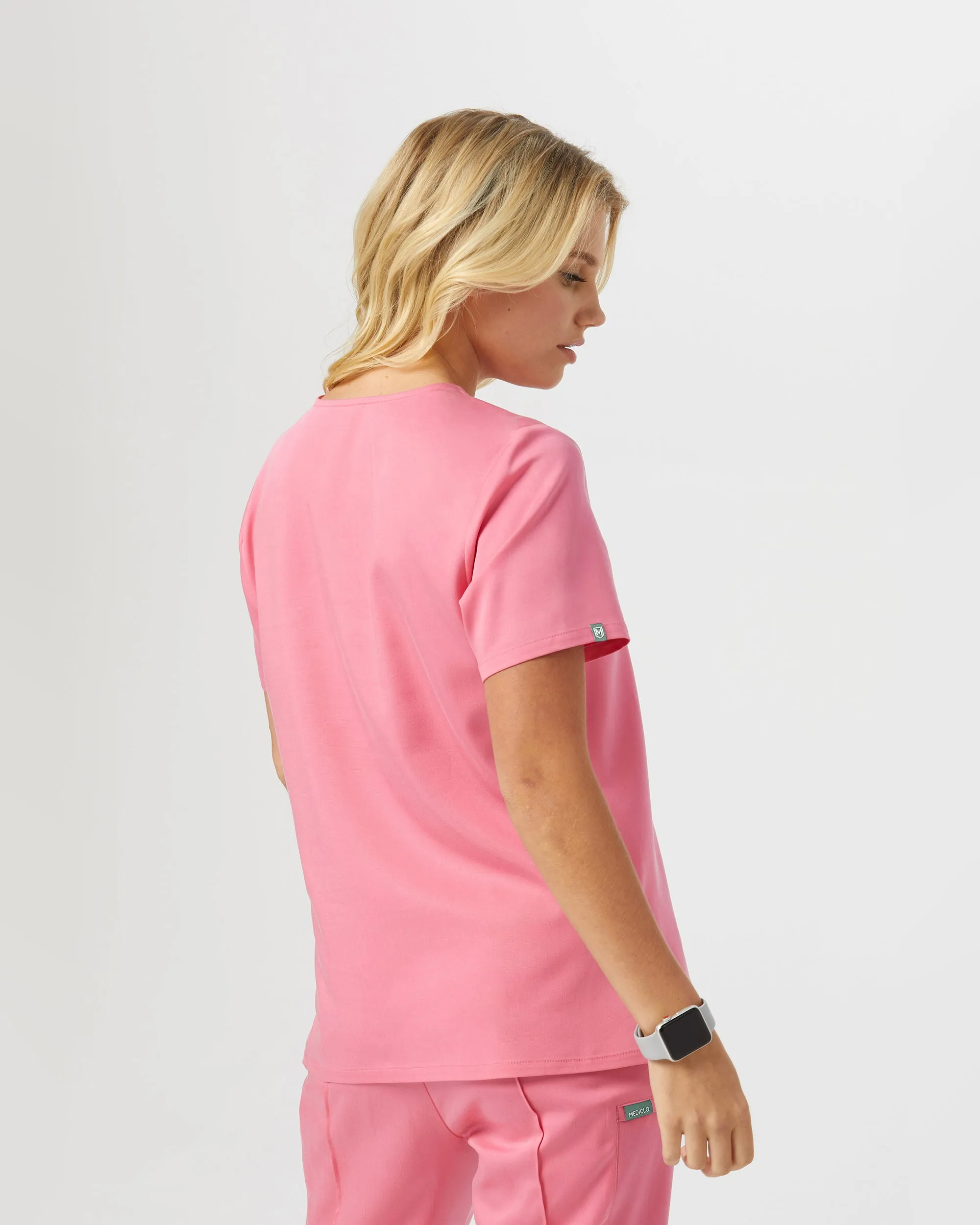 TENCEL™ Sal‎ ‎ Essential Scrub Top