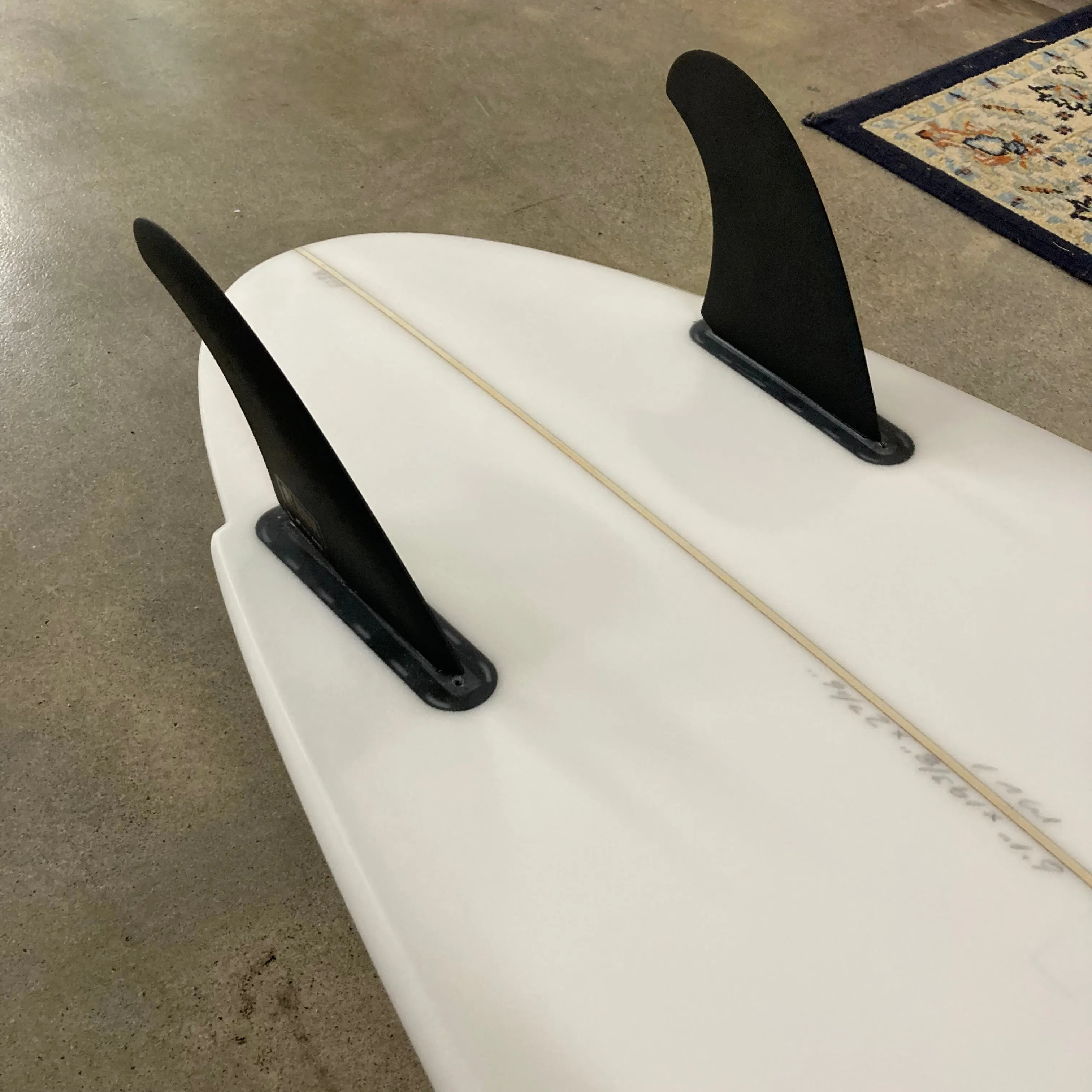 Thomas Surfboards - 6'1" MV1