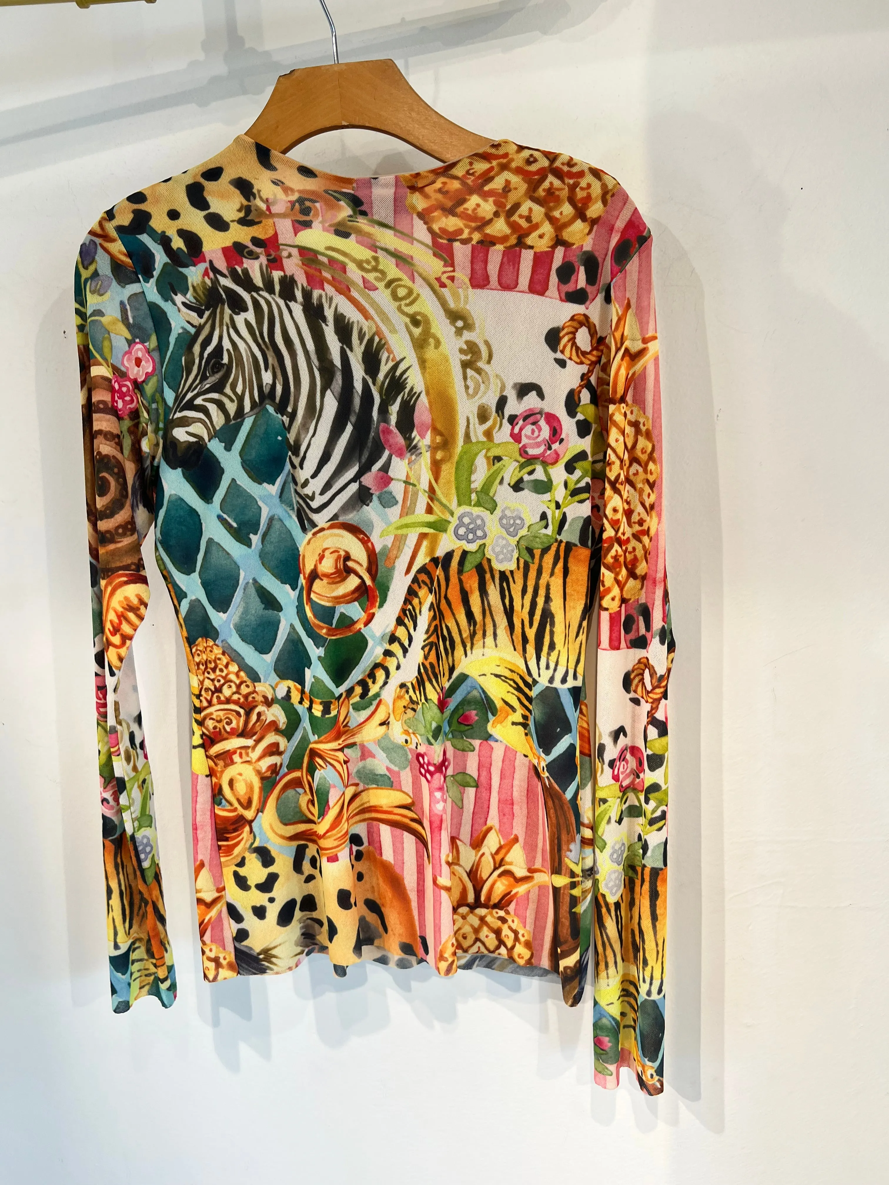 Tiger Lily Long Sleek Sleeve