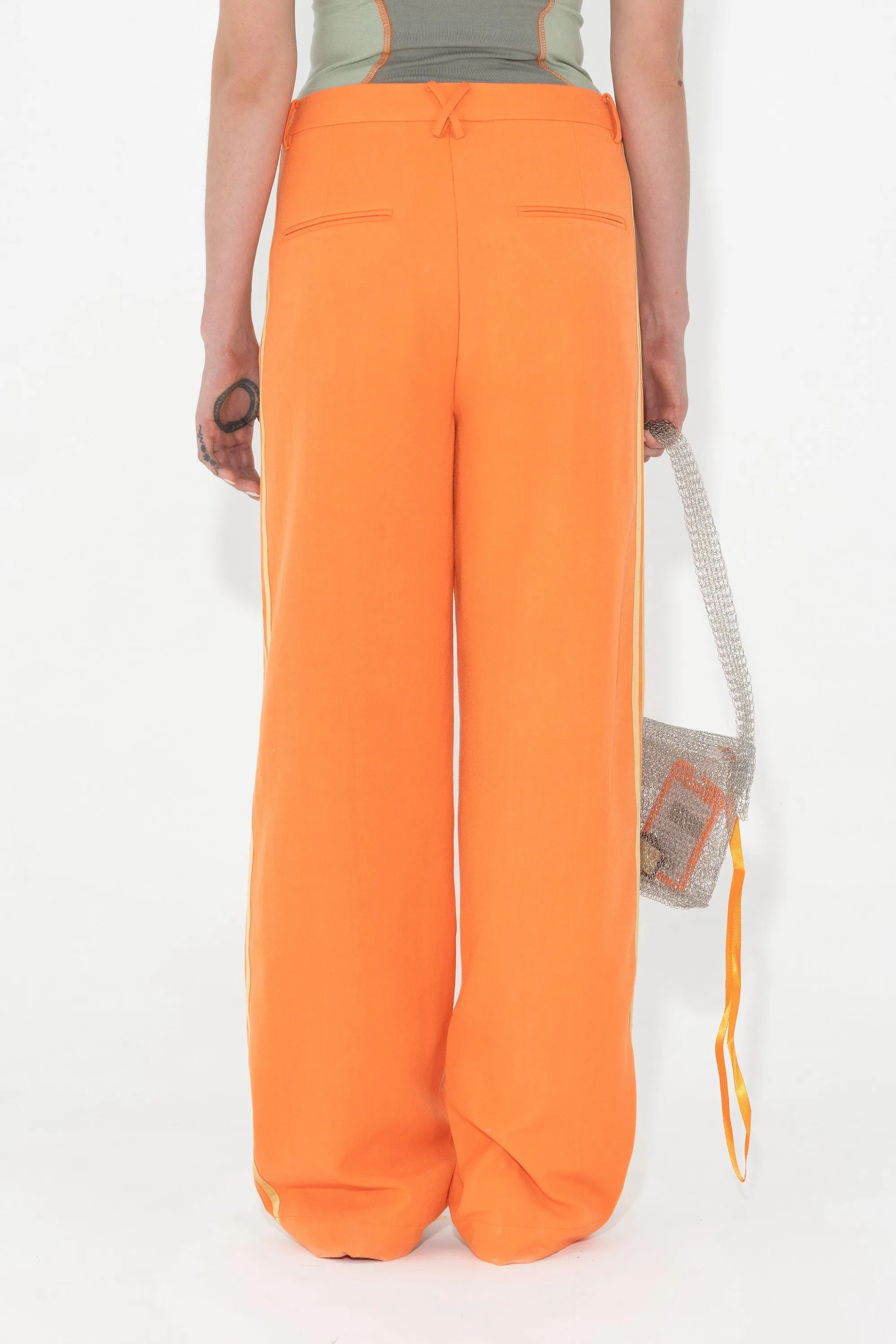 Untailored Non-Trackpant in Blazing Orange