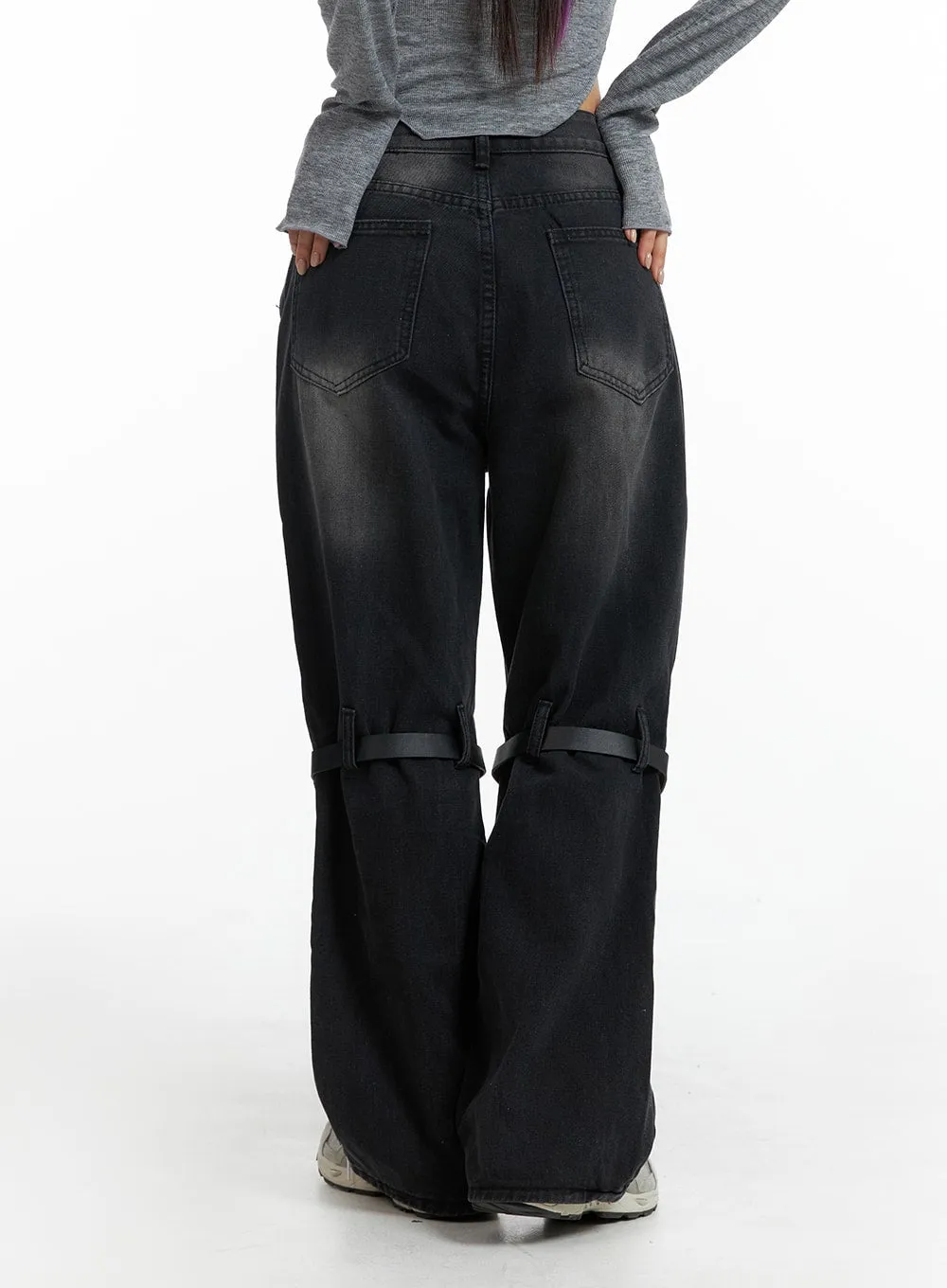 Wide Leg Buckle Strap Jeans IM405