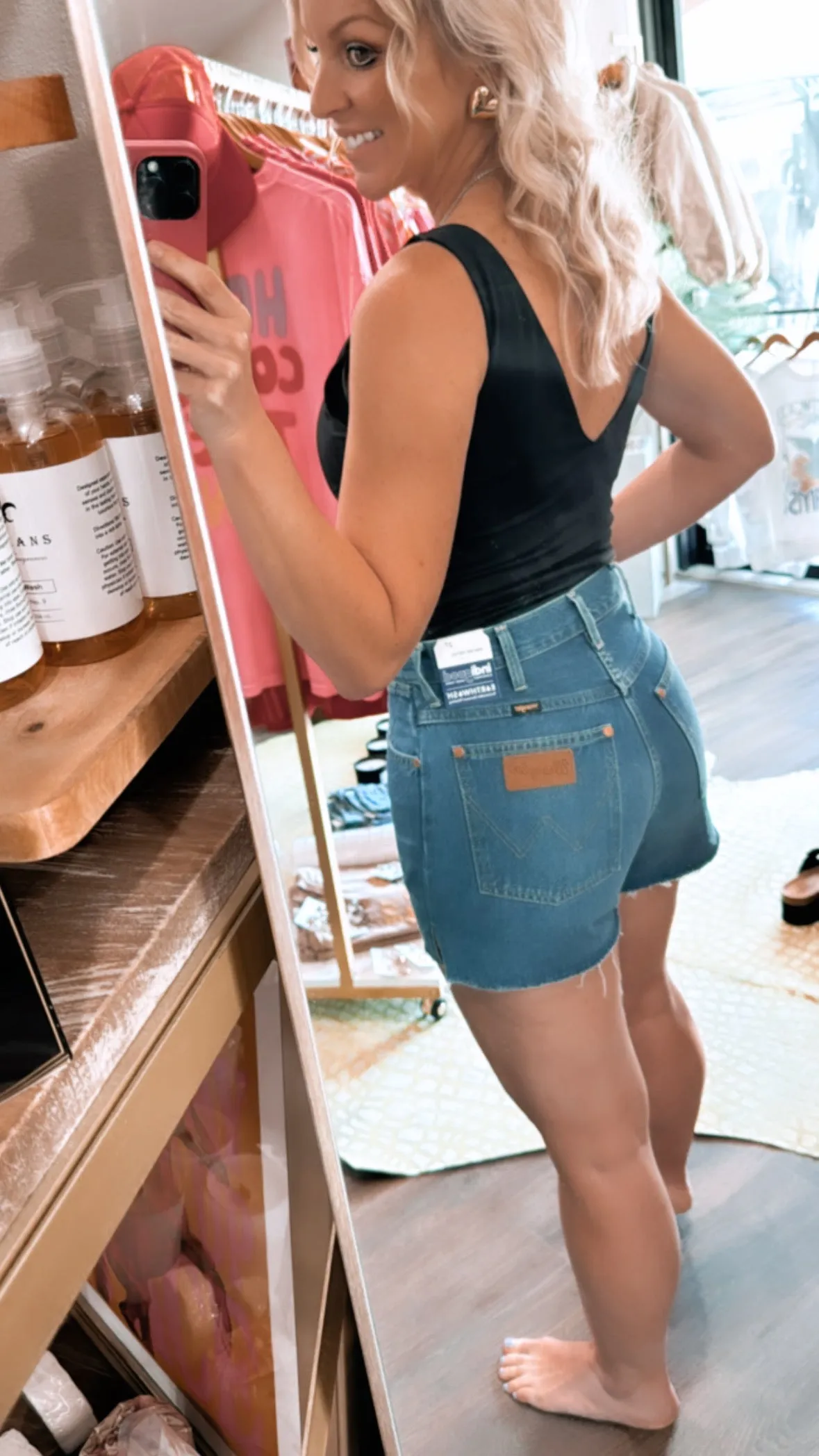 Wrangler High Rise 'Festival Shorts' in Ocean Drive